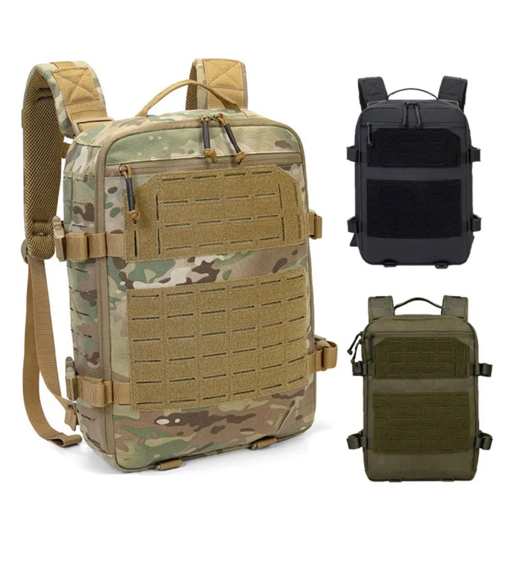 Redemption Tactical® Crusader Flatpack Plate Carrier Bag + Hydration Bladder